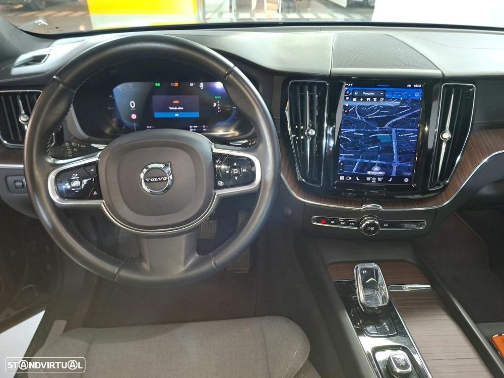 Volvo XC 60 2.0 T6 PHEV Inscription Expression AWD - 8