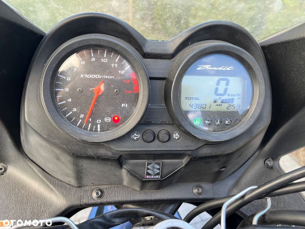 Suzuki Bandit - 7