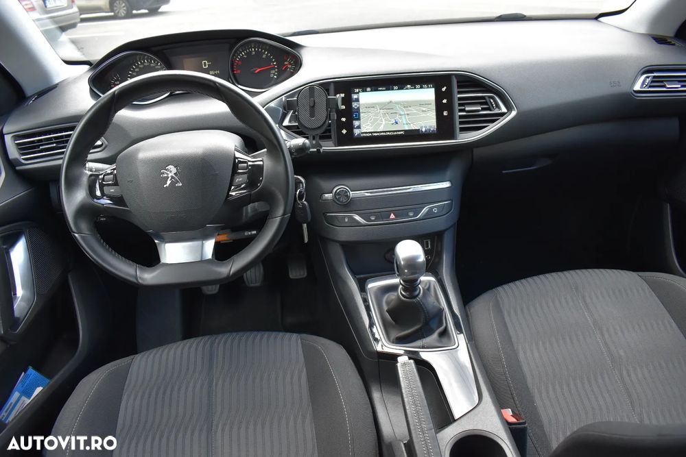 Peugeot 308 - 5