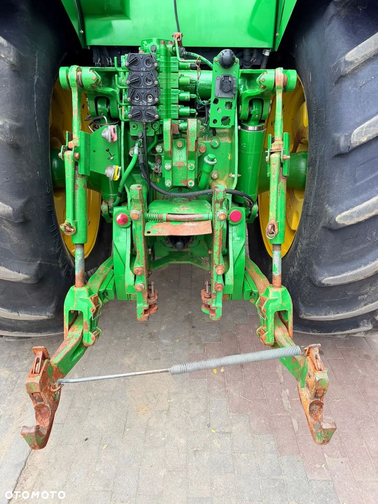 John Deere 8430 Powershift - 16