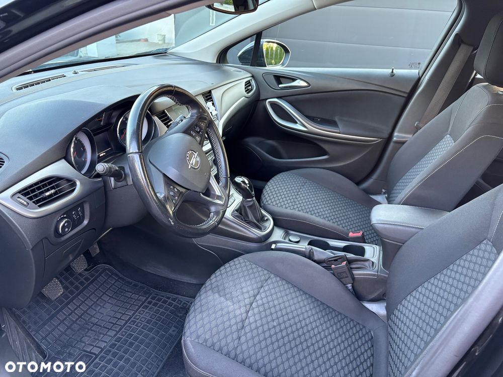 Opel Astra 1.6 CDTI Dynamic - 13