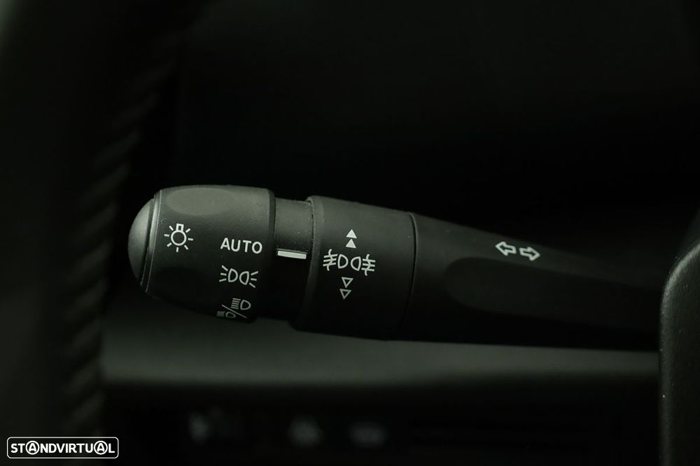 Citroën C4 1.2 PureTech Plus EAT8 - 16