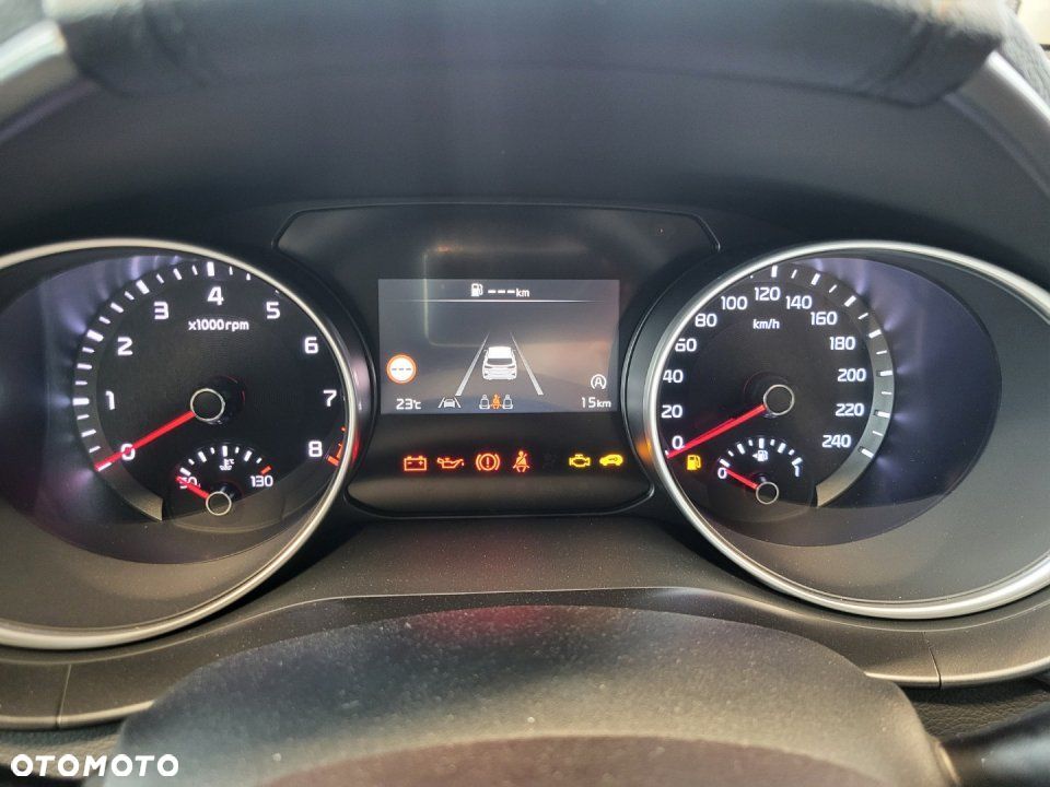 Kia Ceed - 15