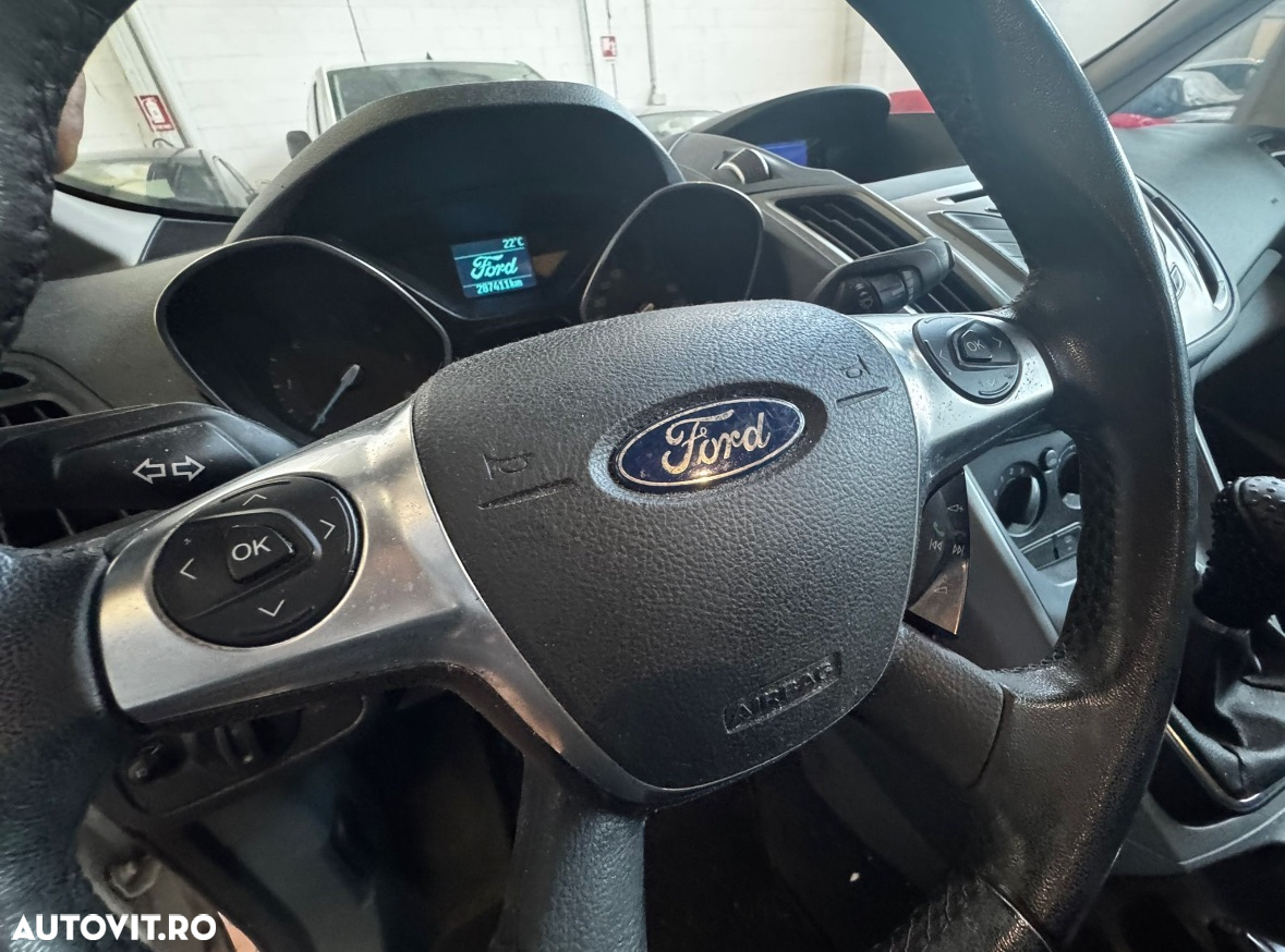 Ford C-Max - 12