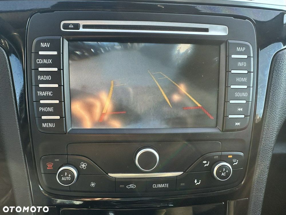 Ford S-Max - 18