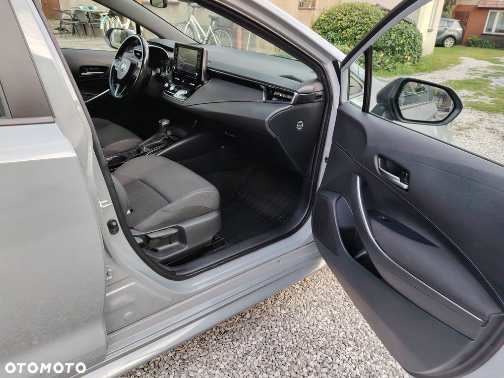 Toyota Corolla 1.8 Hybrid Comfort - 31