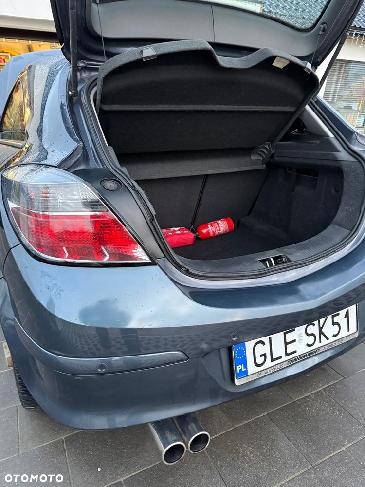 Opel Astra 1.6 - 8