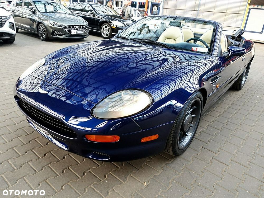 Aston Martin DB7 - 17