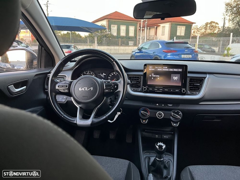 Kia Stonic 1.2 Dynamic - 11
