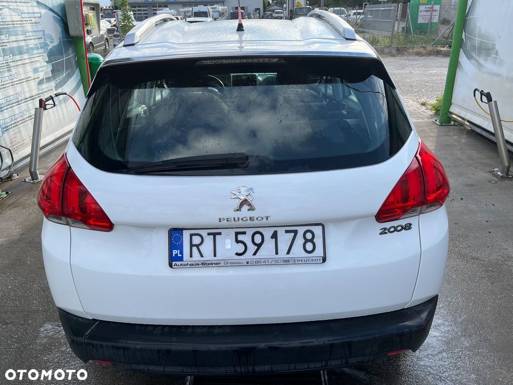 Peugeot 2008 - 5