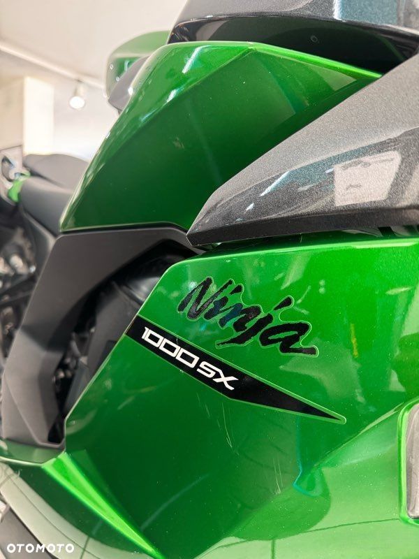 Kawasaki Ninja 1000 SX - 5