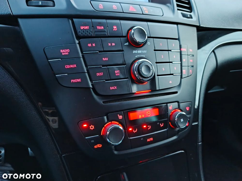 Opel Insignia 1.8 Sport - 20