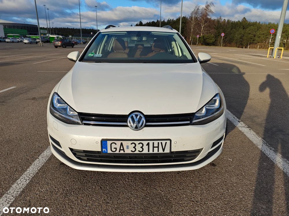 Volkswagen Golf - 11