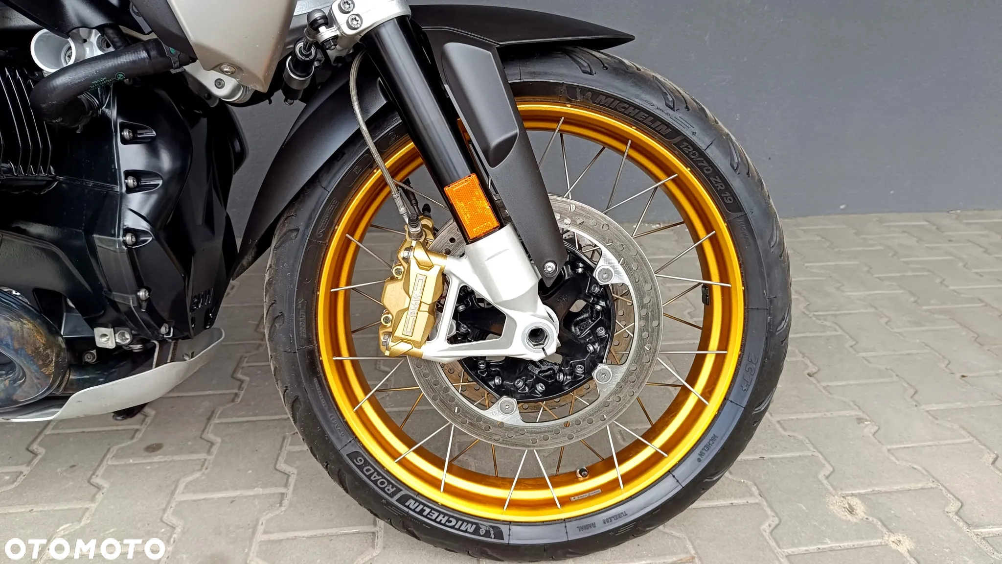 BMW GS - 5