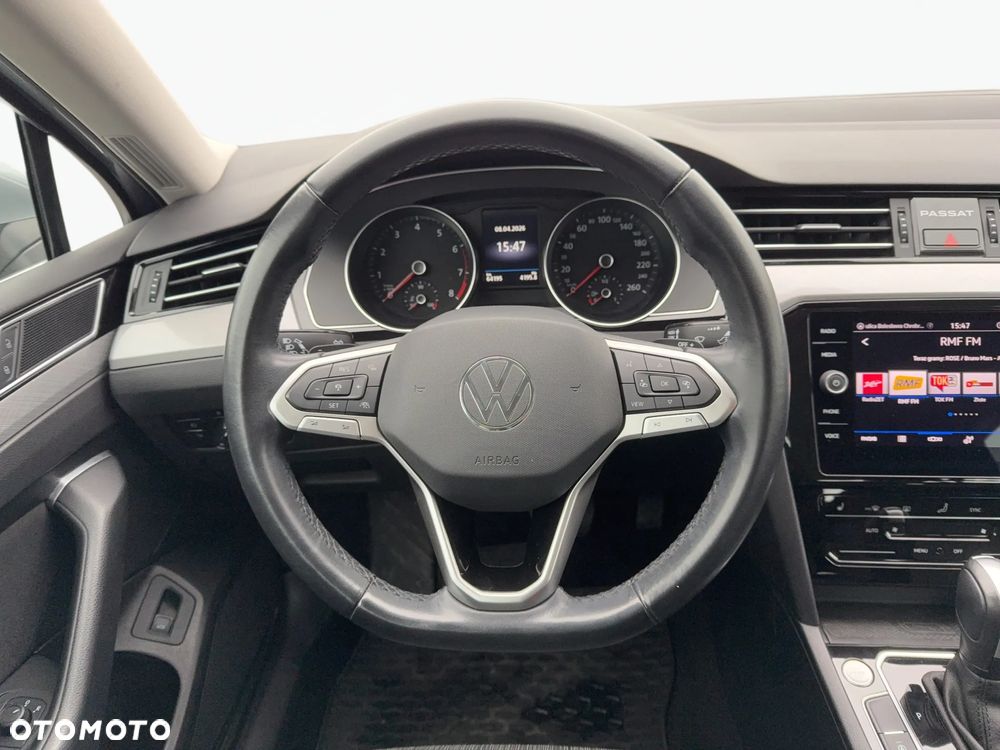 Volkswagen Passat 2.0 TSI Business DSG - 12