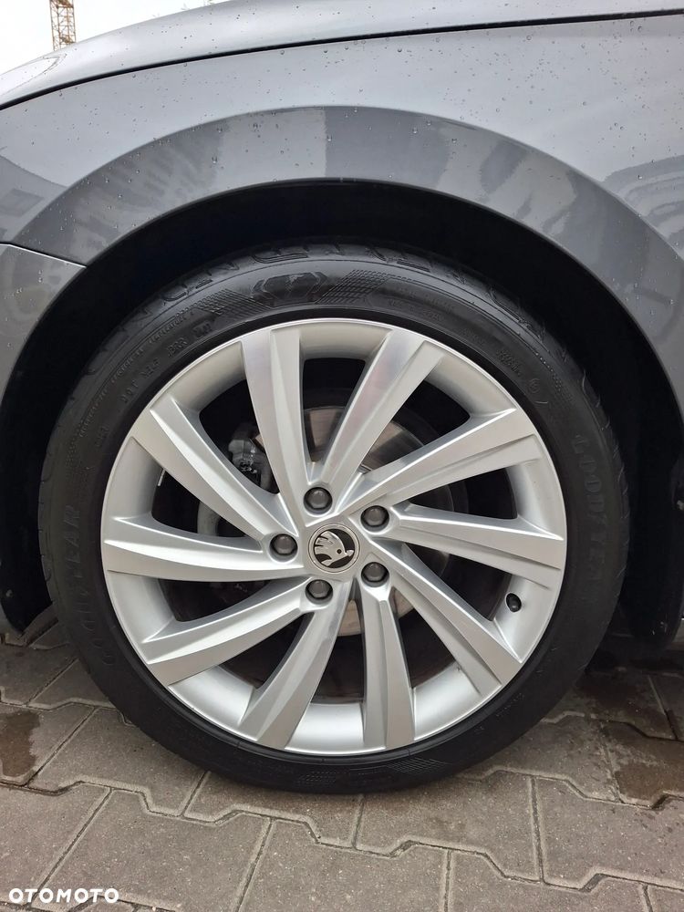 Skoda Octavia 2.0 TDI Style DSG - 14