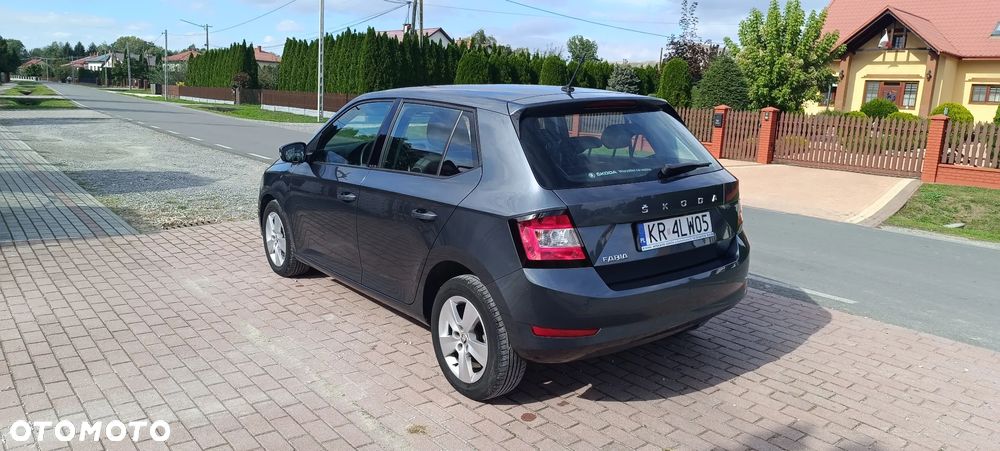 Skoda Fabia 1.0 TSI Style - 2