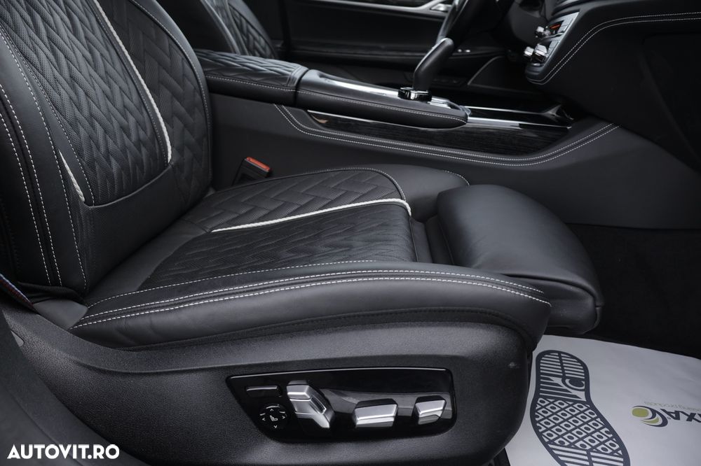 BMW Seria 7 745e - 12