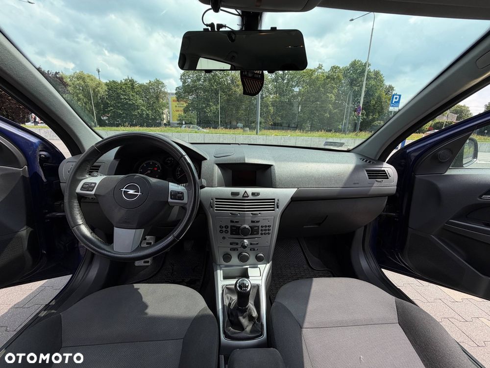 Opel Astra 1.7 CDTI - 15