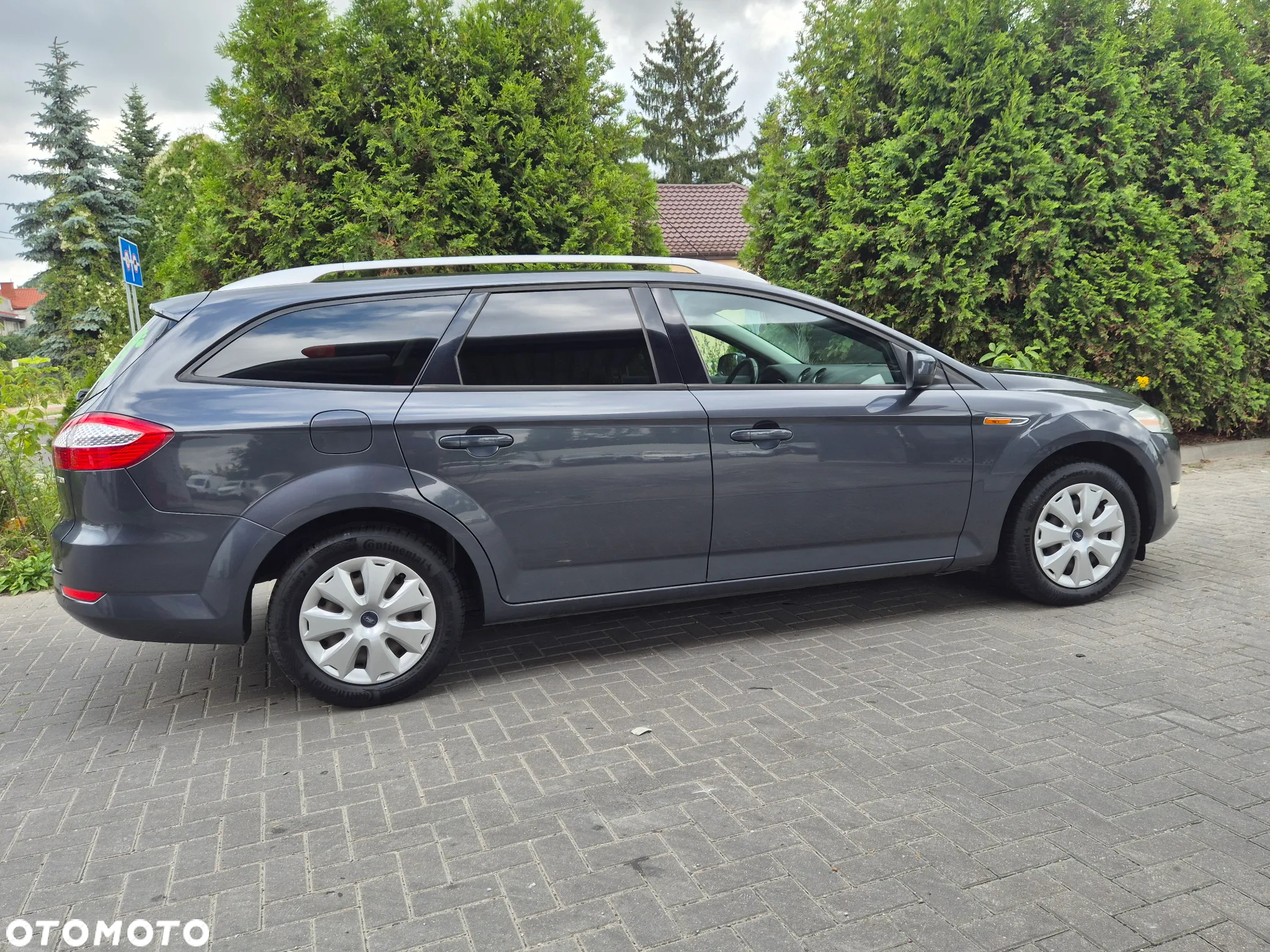 Ford Mondeo 2.0 TDCi Ambiente - 14