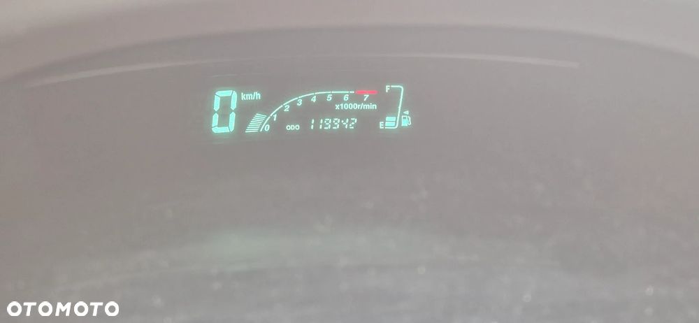 Toyota Yaris 1.0 Base - 13