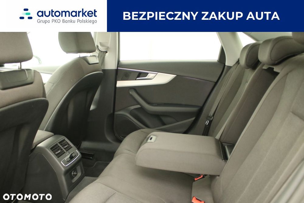 Audi A4 Limousine 35 TFSI mHEV S Line S tronic - 7