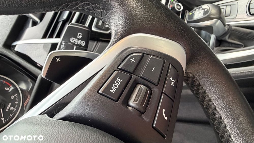 BMW Seria 2 218d Sport-Aut - 23