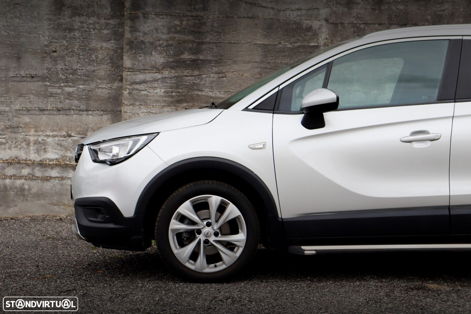 Opel Crossland X 1.2 T Innovation J17 - 13