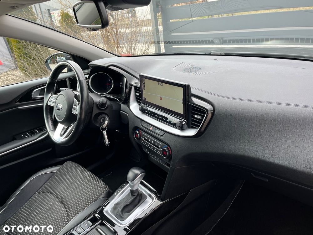 Kia XCeed 1.4 T-GDI OPF DCT7 PLATINUM EDITION - 23
