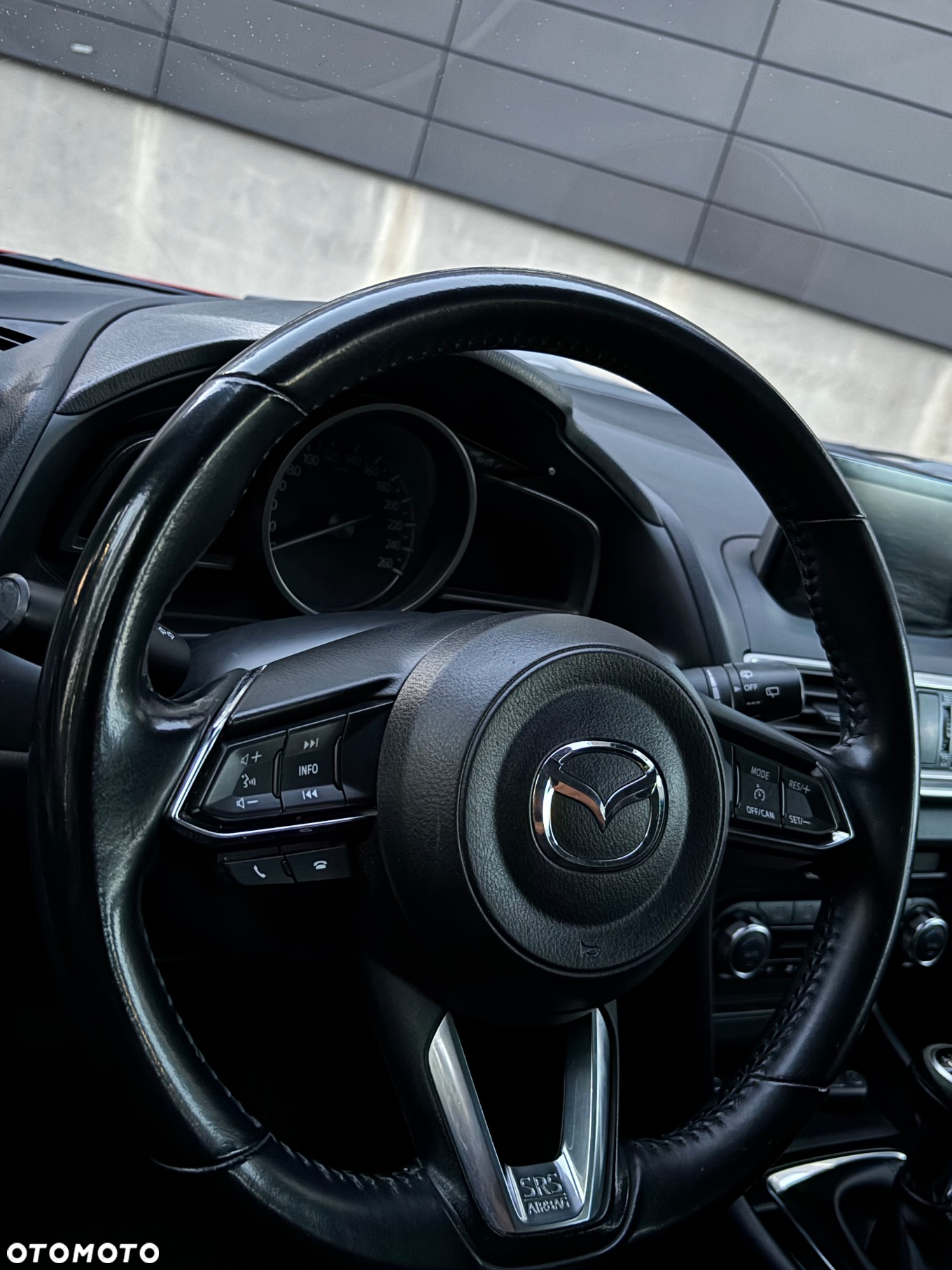 Mazda 3 - 13