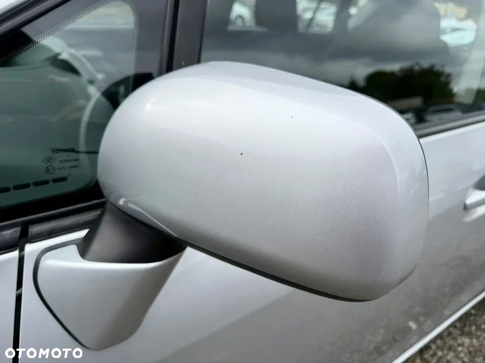 Toyota Verso 1.8 Premium 7os - 14