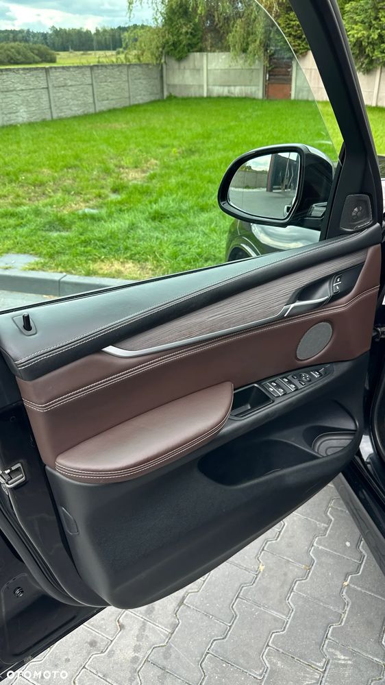 BMW X5 M M50d - 17