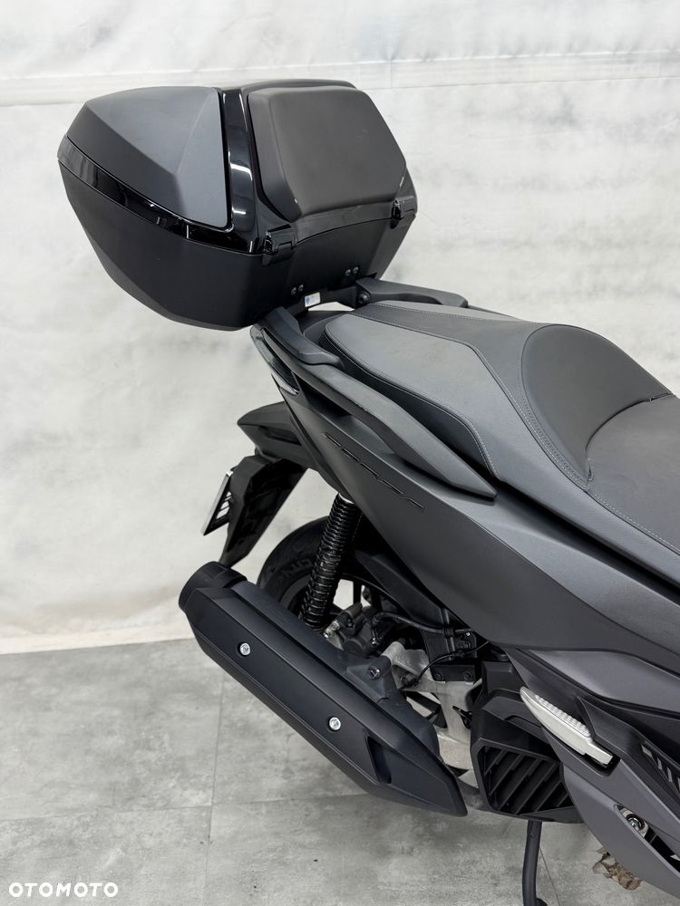 Honda NSS - 19