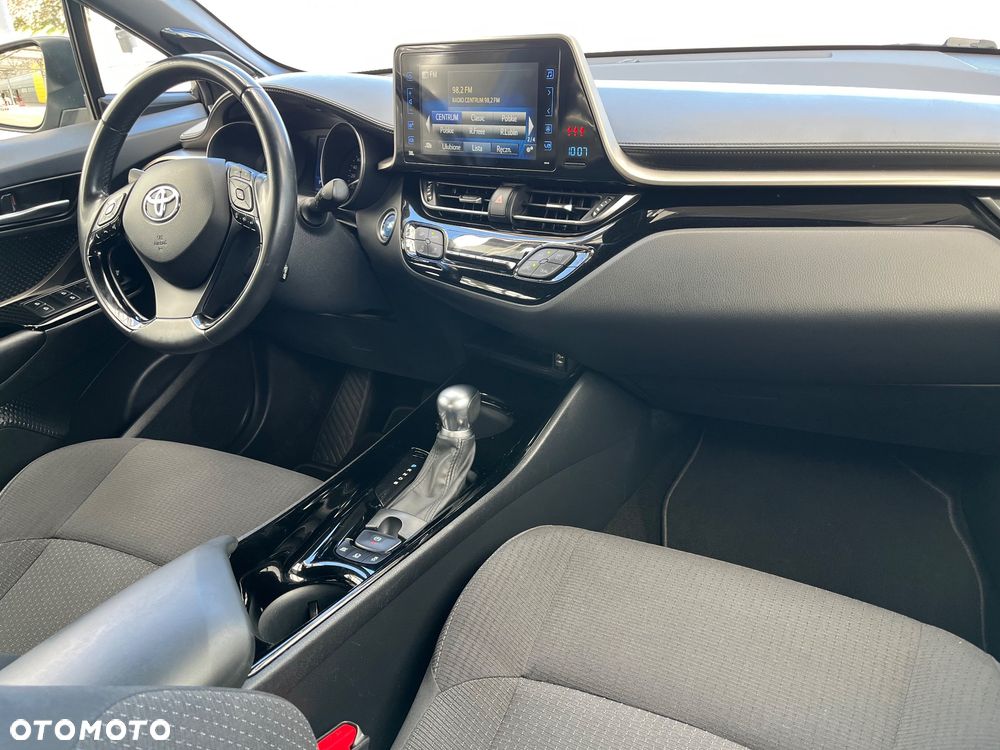 Toyota C-HR Flow - 33