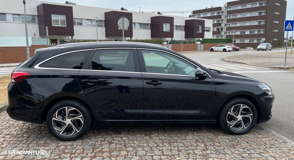 Hyundai i30 SW 1.6 CRDi Style Plus - 9