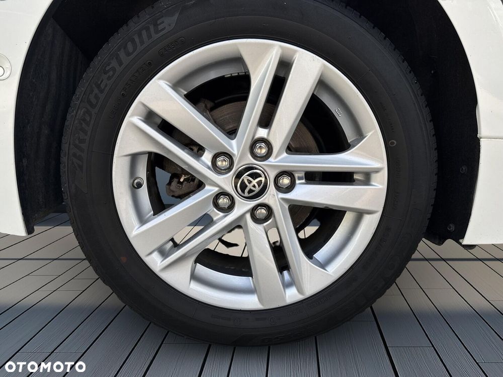 Toyota Corolla 2.0 Hybrid Comfort - 32