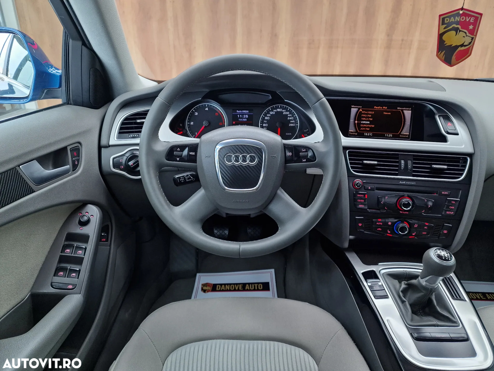 Audi A4 2.0 TDI B8 - 17