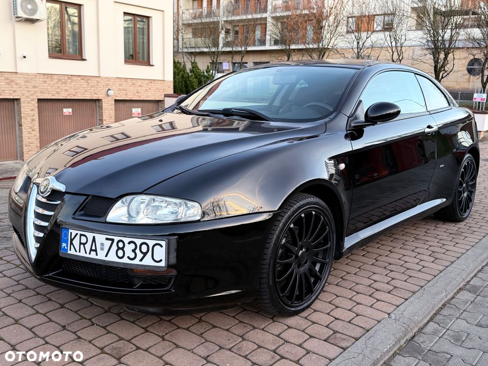 Alfa Romeo GT 2.0JTS Black Line - 23