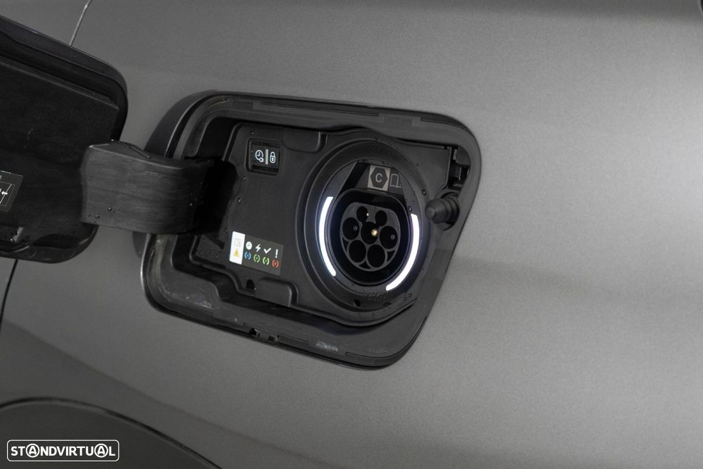 Peugeot 3008 1.6 Hybrid Allure Pack e-EAT8 - 17