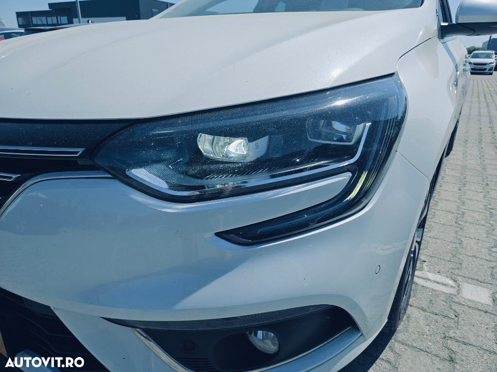 Renault Megane TCe 160 GPF EDC BOSE EDITION - 9