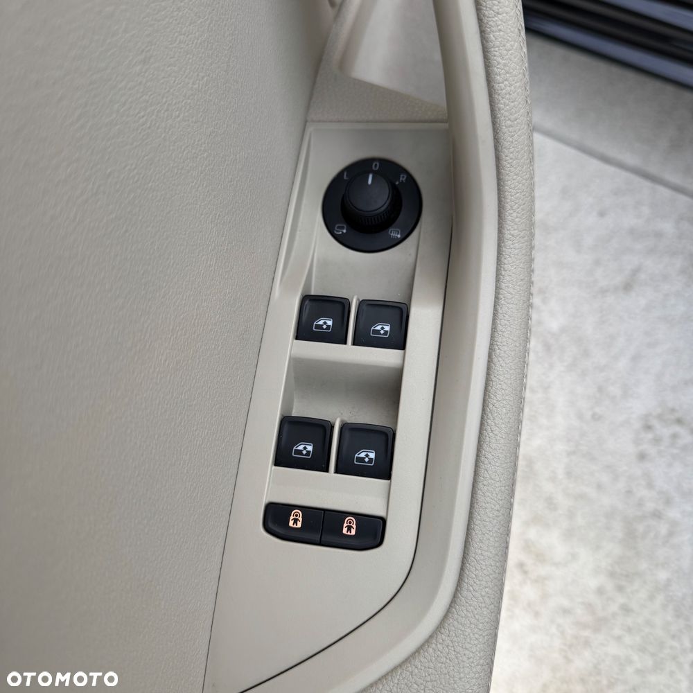 Skoda Superb 2.0 TSI Style DSG - 21