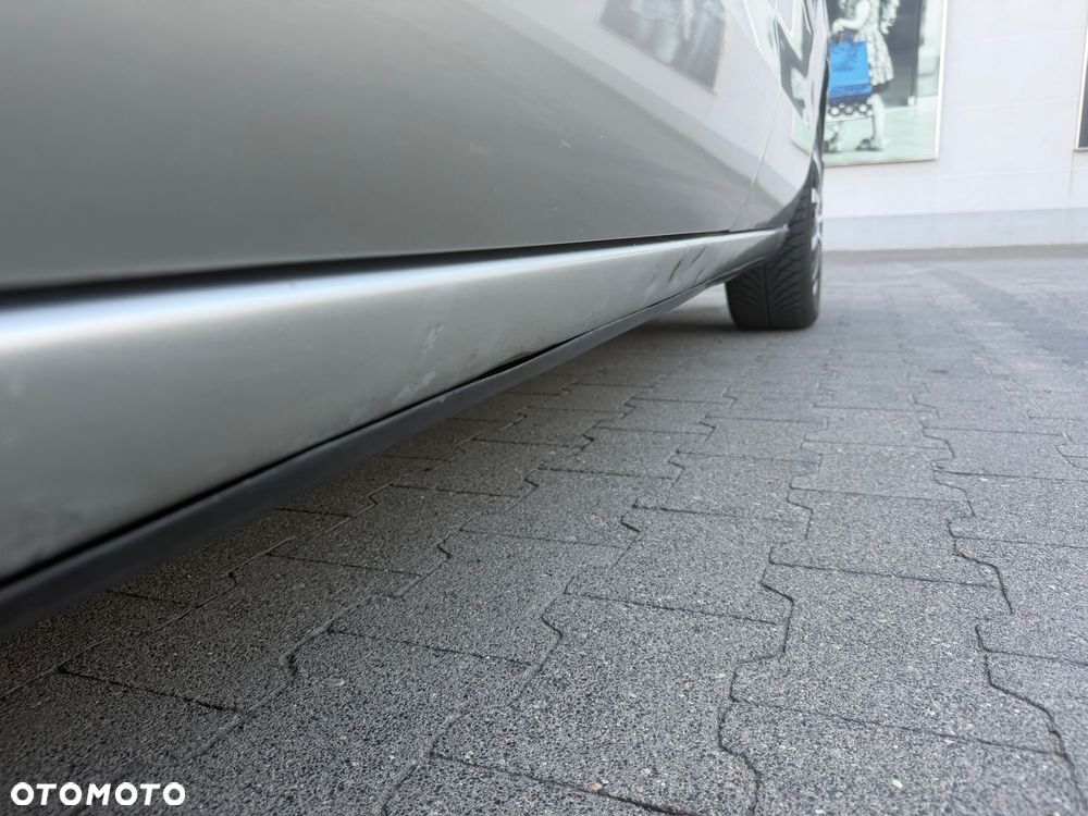 Mazda 5 2.0 Sport - 8