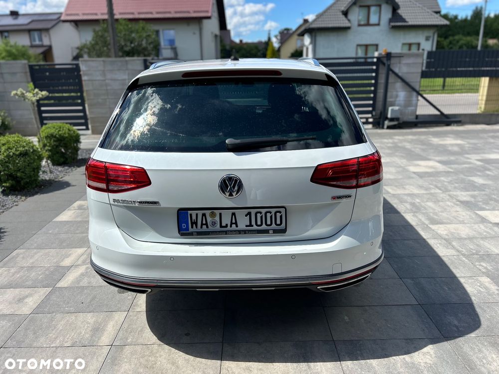 Volkswagen Passat Alltrack 2.0 TDI SCR DSG 4Motion - 10