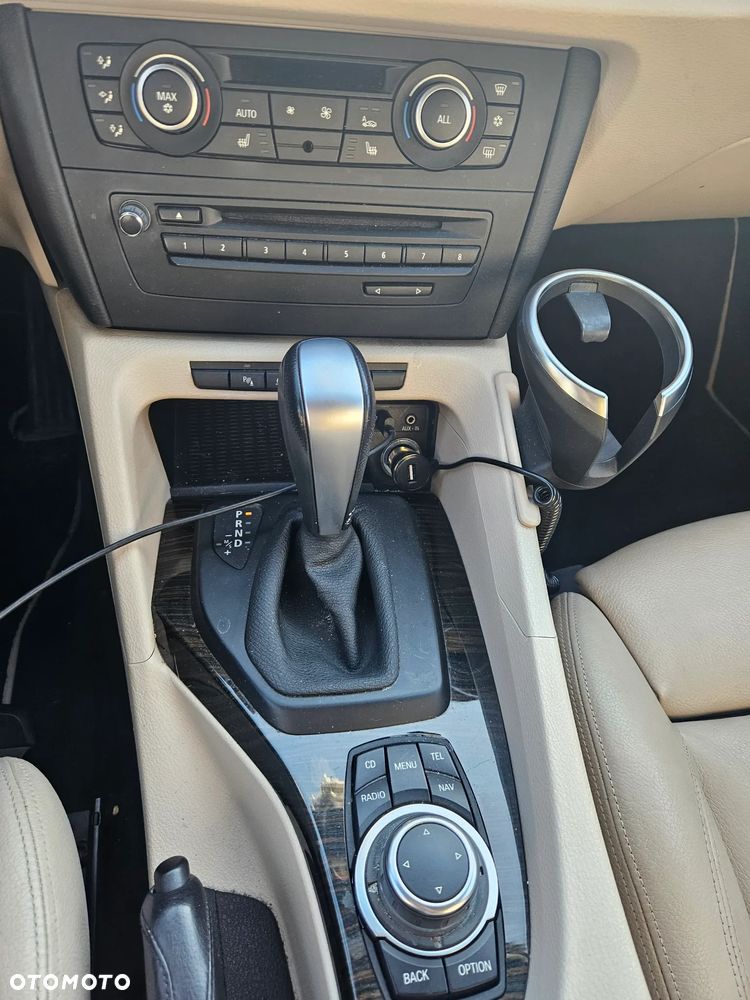 BMW X1 xDrive20d - 17