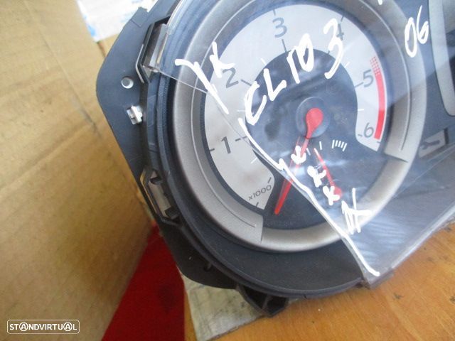 Quadrante 8200582709 RENAULT CLIO 3 2006 1.5 DCI KM DIGITAL - 2