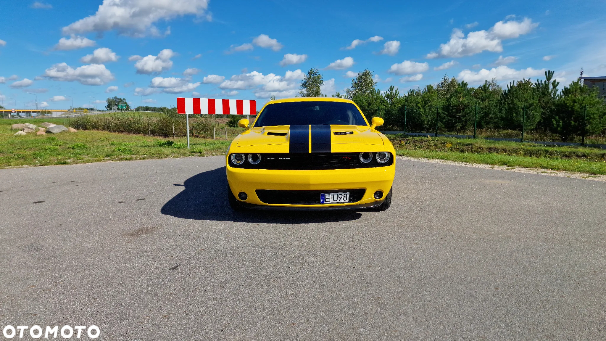 Dodge Challenger 6.4 Scat Pack - 4