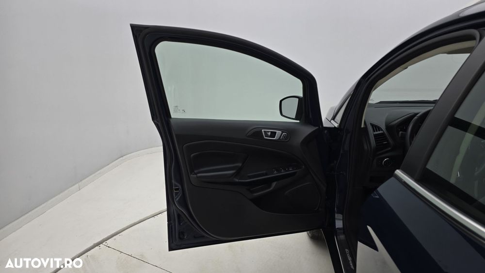 Ford EcoSport - 11