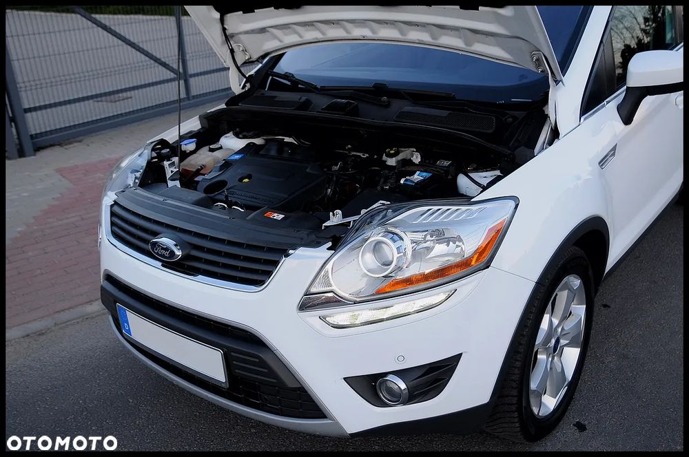 Ford Kuga 2.0 TDCi 4x4 Titanium - 26