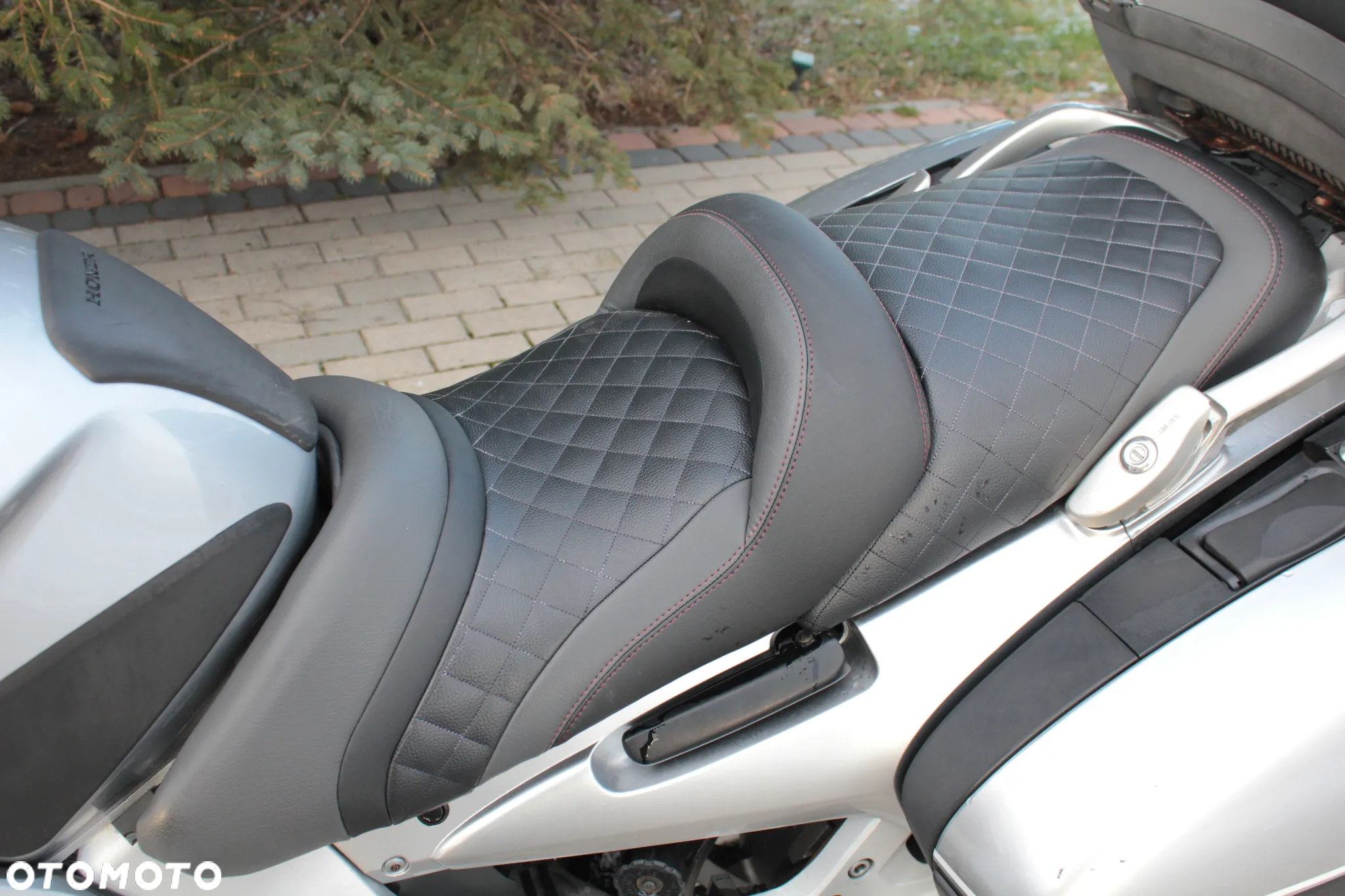 Honda ST - 8
