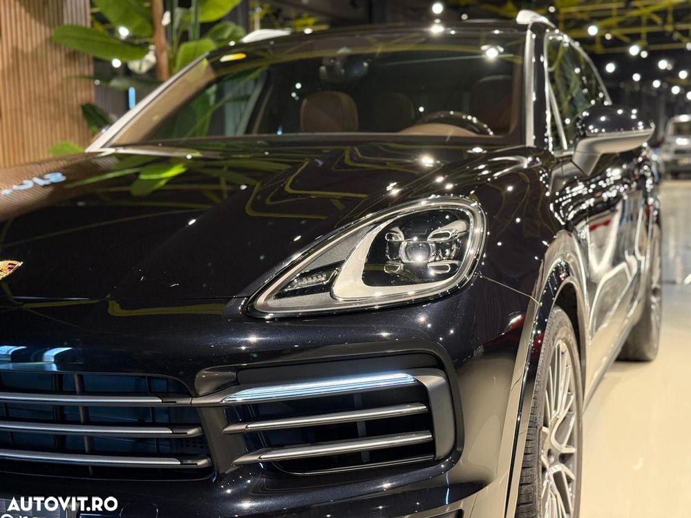 Porsche Cayenne - 17